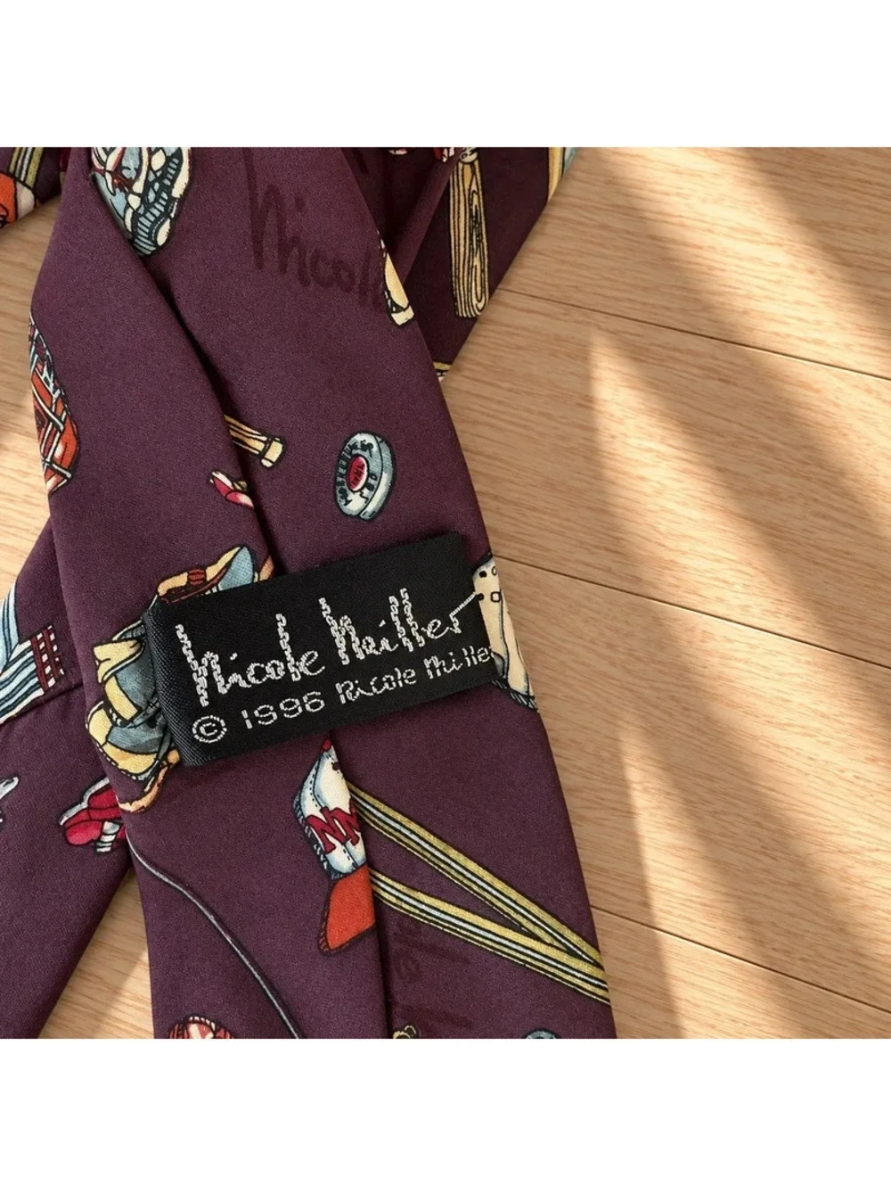 Nicole Miller vintage 1996